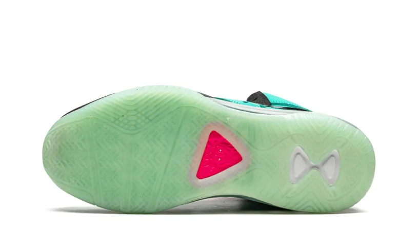 Nike Basketball Lebron 8 'South Beach 2021'